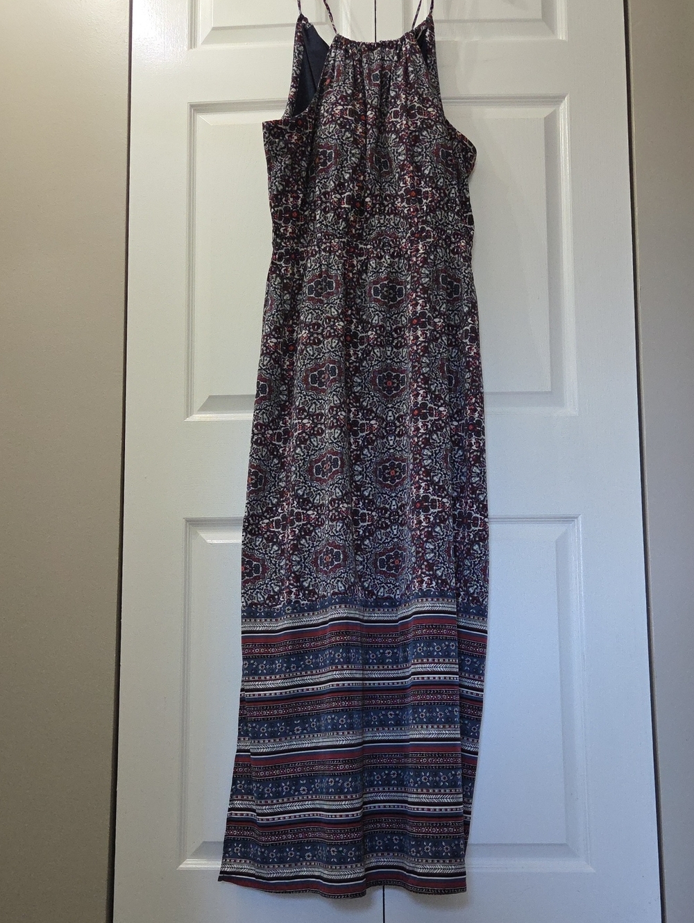 Athleta Island Life Halter Navy/Burgundy Printed Spaghetti-Strap Maxi Dress